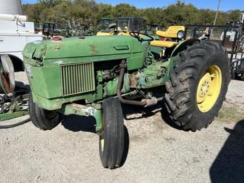 Main image John Deere 2240